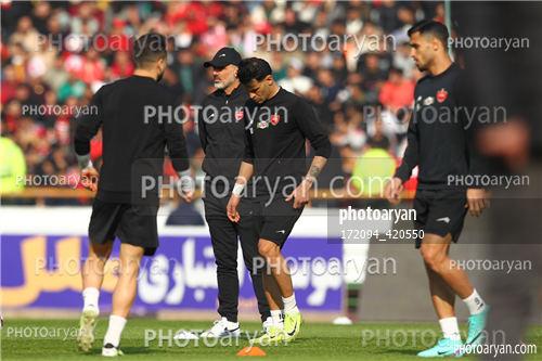 پرسپولیس  2-تراکتور  0    (1403/11/07)-