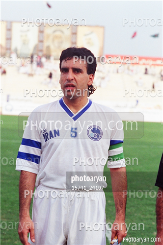 بازیکنان دهه های مختلف فوتبال ایران 2-شاهین بیانی,