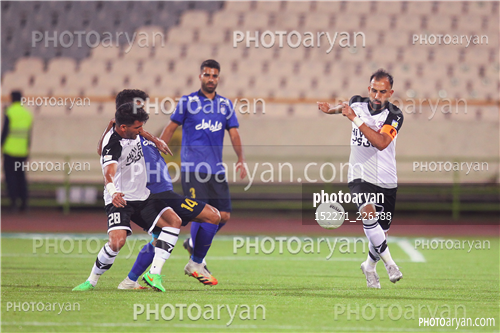 استقلال 1-هوادار 0 (1400/07/28)-