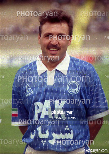  بازیکنان دهه های مختلف فوتبال ایران 32-جواد زرینچه,