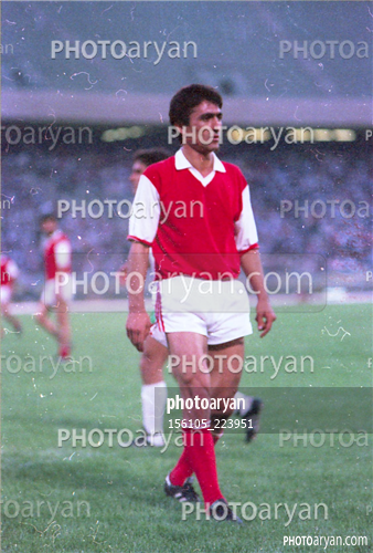 بازیکنان دهه های مختلف فوتبال ایران28-ناصر محمدخانی,