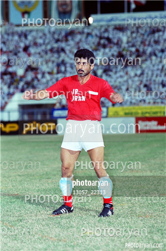 بازیکنان دهه های مختلف فوتبال ایران 1-محمد پنجعلی,