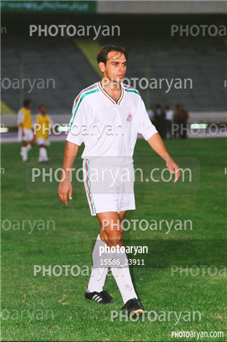 بازیکنان دهه های مختلف فوتبال ایران 2-رضا شاهرودی,