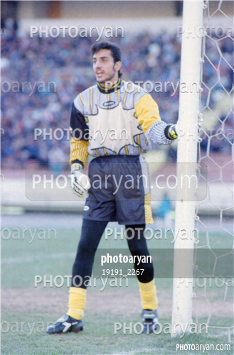 بازیکنان دهه های مختلف فوتبال ایران 3-نیما نکیسا,