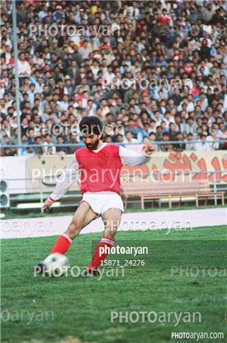 بازیکنان دهه های مختلف فوتبال ایران 2-شاهرخ بیانی,