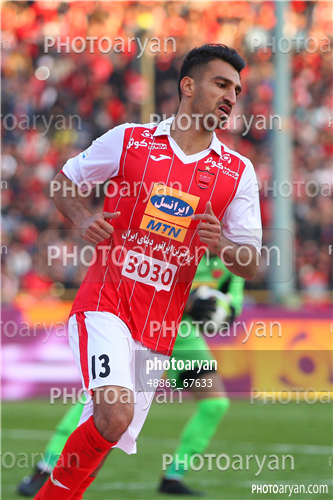 پرسپولیس 2-تراکتورسازی تبریز 0 (96/10/08)-حسین ماهینی,