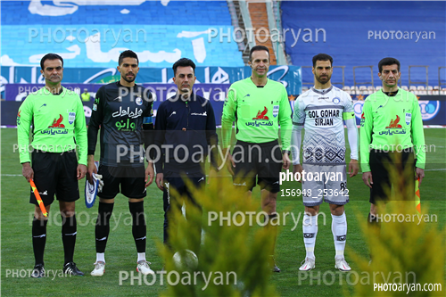 استقلال 2- گل گهر سیرجان  1 (1400/12/15)-