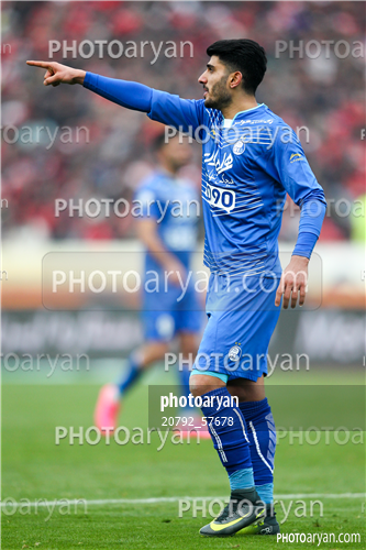 استقلال 3-پرسپولیس 2 -95/11/24-میلاد زکی پور,