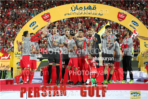 جشن قهرمانی تیم فوتبال پرسپولیس 96/01/30-علیرضا بیرانوند,محسن مسلمان,حامد آقایی,