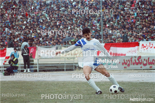 بازیکنان دهه های مختلف فوتبال ایران 1-