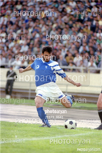 بازیکنان دهه های مختلف فوتبال ایران 4-امیر موسوی نیا,