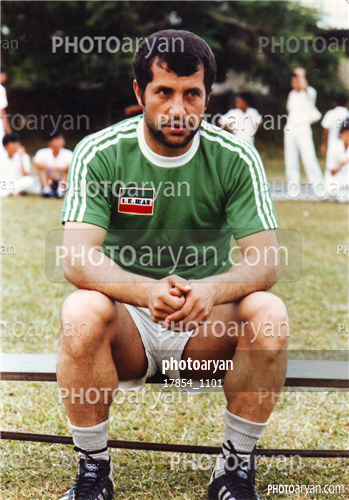 بازیکنان دهه های مختلف فوتبال ایران 3-علی پروین  Ali Parvin,