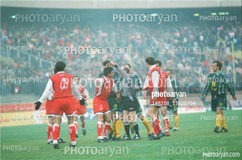 بازیکنان دهه های مختلف فوتبال ایران24 -