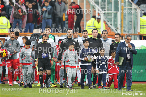 پرسپولیس 0 - تراکتور سازی  0  (97/09/04)-علیرضا بیرانوند,علی علیپور,سید جلال حسینی,مسعود شجاعی,حسن یوسفی,محمد جواد محمدی,محمدرضا اکبریان,ایمان سلیمی,تورج عیوض محمدی,