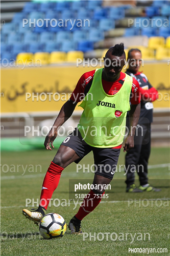 تمرین پرسپولیس ( 96/12/17)-گادوین منشاGodwin Mensha,