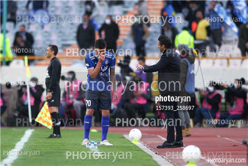 استقلال 1- پرسپولیس  1 (1400/12/26)-