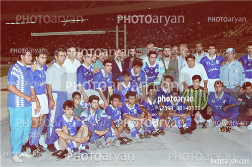 بازیکنان دهه های مختلف فوتبال ایران 19-مهدی پاشازاده,شاهین بیانی,کوروش تشت زر,علیرضا منصوریان,محمدرضا مهرانپور,محمد خرمگاه,علی اکبریان,