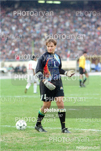 بازیکنان دهه های مختلف فوتبال ایران 9-مارک بوسنیچ,