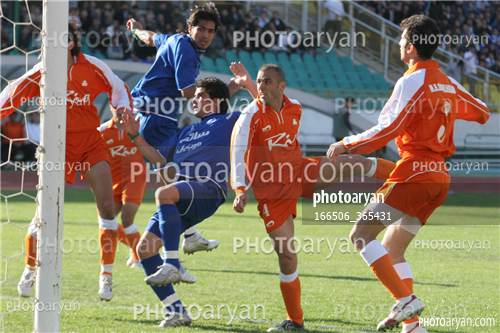 استقلال 0-سایپا 0  (1384/12/13)-