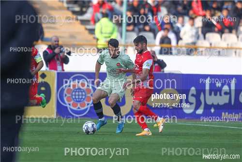 پرسپولیس  2-تراکتور  0    (1403/11/07)-