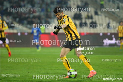 استقلال 3-سپاهان اصفهان  0 (96/09/15)-سعید آقایی,