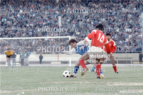 استقلال 0-پیروزی 1-  68/9/17-مجتبی محرمی,فریبرز مرادی,رضا احدی,