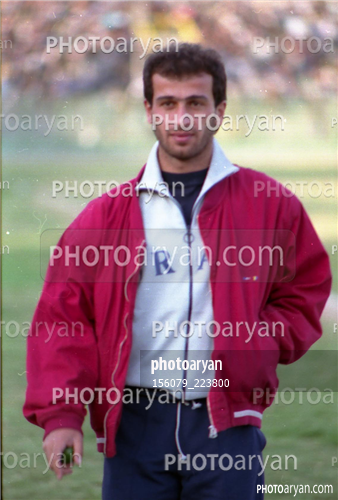 بازیکنان دهه های مختلف فوتبال ایران28-محسن عاشوریَ,