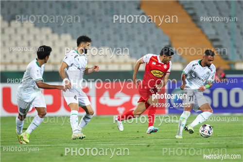 پرسپولیس 1-ذوب آهن 1  (1402/06/02)-