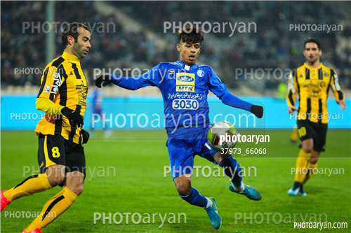 استقلال 3-سپاهان اصفهان  0 (96/09/15)-رسول نوید کیا,مهدی قایدی,