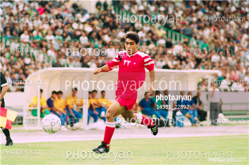 بازیکنان دهه های مختلف فوتبال ایران 1-مهدی مهدوی کیا,