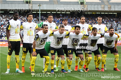 استقلال 2-سپاهان اصفهان 1-96/02/14-رسول نوید کیا,شجاع خلیل زاده,احسان حاج صفی,مهرداد محمدی,سرور جبارف,موسي کوليبالي,ميلاد سرلک چيوا,حسین پاپی,عارف غلامی,رضا میرزایی,لی وينستون ليوناردو,