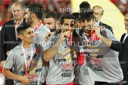 جشن قهرمانی تیم فوتبال پرسپولیس 96/01/30-علیرضا بیرانوند,وحید امیری,محمد امین آرام طبع,