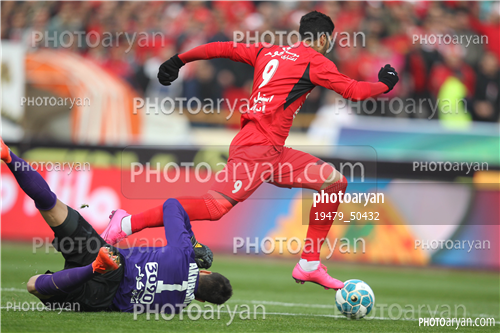 پرسپولیس 3- تراکتورسازی تبریز‎ (95/11/17)0-مهدی طارمی,محمدرضا اخباری,