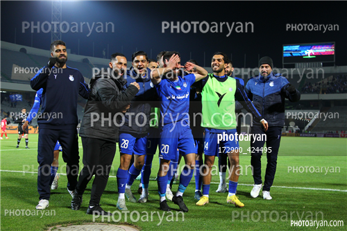 استقلال 1-نساجی مازندران 0    (1403/12/04)-