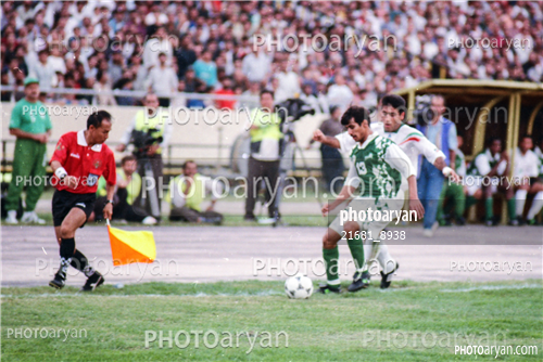 بازیکنان دهه های مختلف فوتبال ایران 6-مهدی مهدوی کیا,