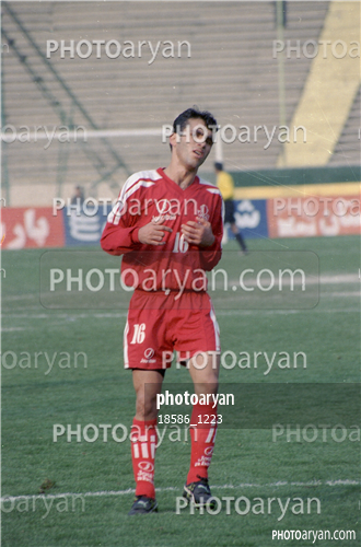 بازیکنان دهه های مختلف فوتبال ایران 3-سهراب انتظاری,