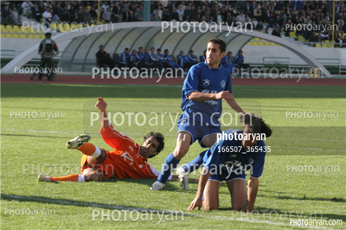 استقلال 0-سایپا 0  (1384/12/13)-