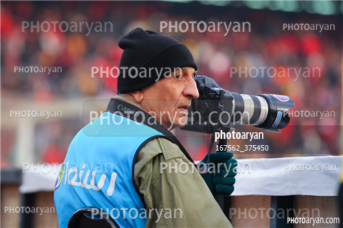 پرسپولیس 1-هوادار 0  (1402/09/18)-استاد جعفر تبریزی,