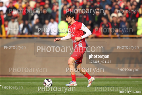 پرسپولیس  2-تراکتور  0    (1403/11/07)-