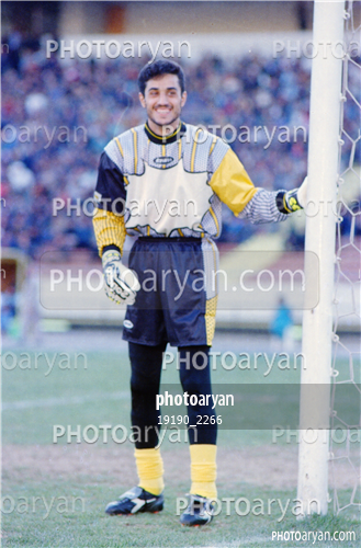 بازیکنان دهه های مختلف فوتبال ایران 3-نیما نکیسا,