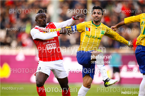 پرسپولیس 1(4)-صنعت نفت ابادان 1(5)  (96/09/28)-گادوین منشاGodwin Mensha,