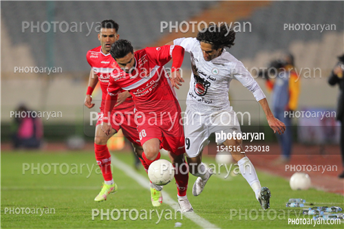 پرسپولیس 2- ذوب آهن  0 (1400/10/03)-