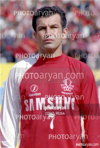 بازیکنان دهه های مختلف فوتبال ایران 8-حمید استیلی,