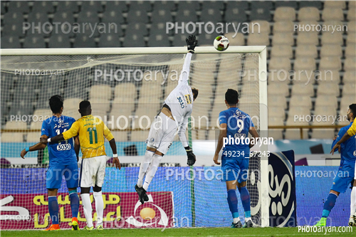 استقلال 4 - صنعت نفت آبادان 0(96/10/03)-سید حسین حسینی,فرشید باقری,علی قربانی,لوسیانو پریرا,