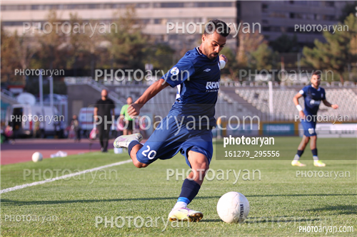 هوادار 1 -ملوان انزلی  0 (1401/07/22)-