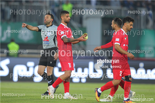 پرسپولیس 0-استقلال  0  (1404/09/14)-