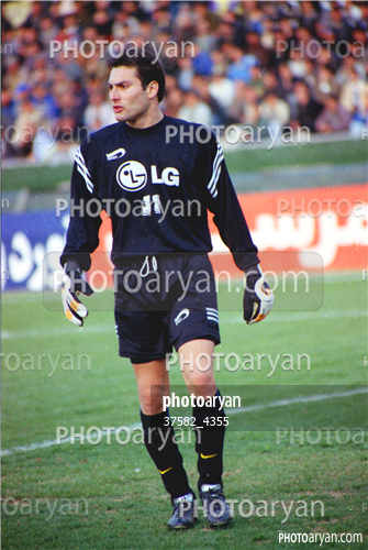 بازیکنان دهه های مختلف فوتبال ایران 11-هادی طباطبایی,