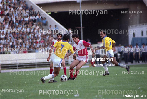 بازیکنان دهه های مختلف فوتبال ایران 33 -