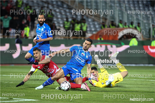 پرسپولیس 2-استقلال 1 (1403/12/09)-