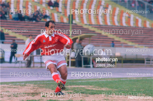 بازیکنان دهه های مختلف فوتبال ایران 10-محسن رنجبران,